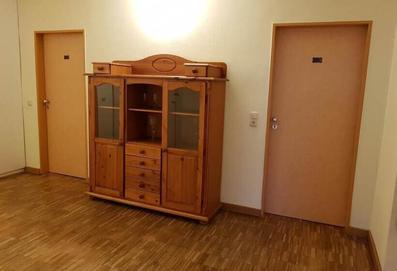 בית מלון כפרי Post