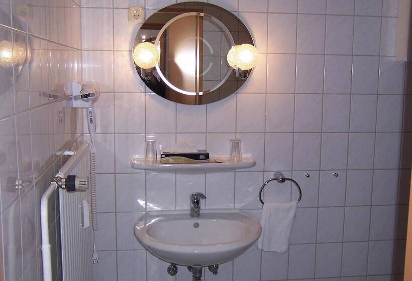 בית מלון כפרי Post