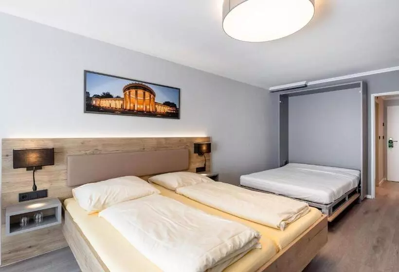 هتل Restaurant Bismarckturm