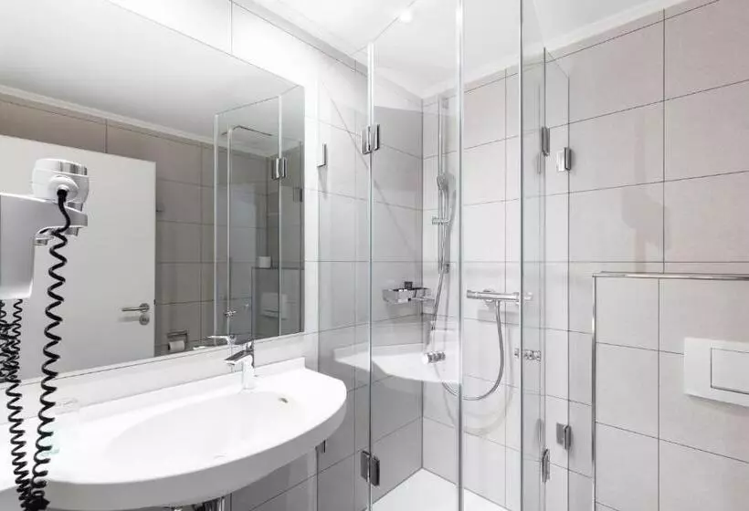 هتل Restaurant Bismarckturm