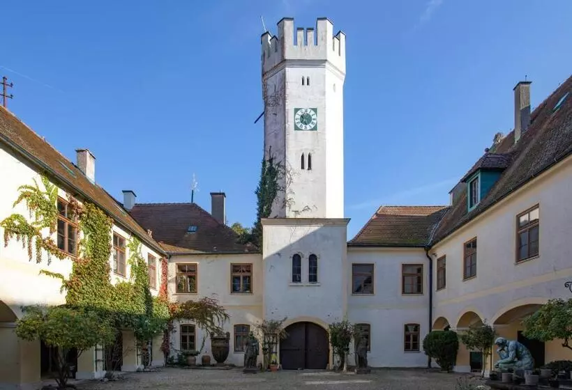 Отель Schloss Schenke Tunzenberg