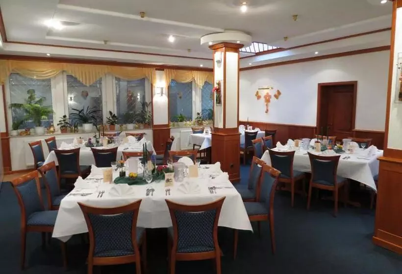 فندق Zum Alten Brauhaus