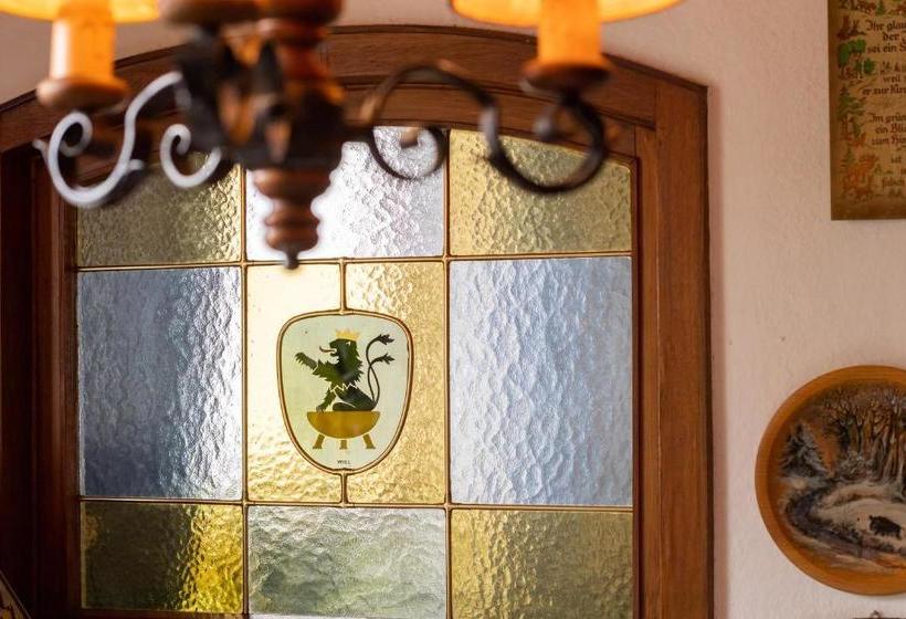 בית מלון כפרי Zum Rosenbachschen Löwen