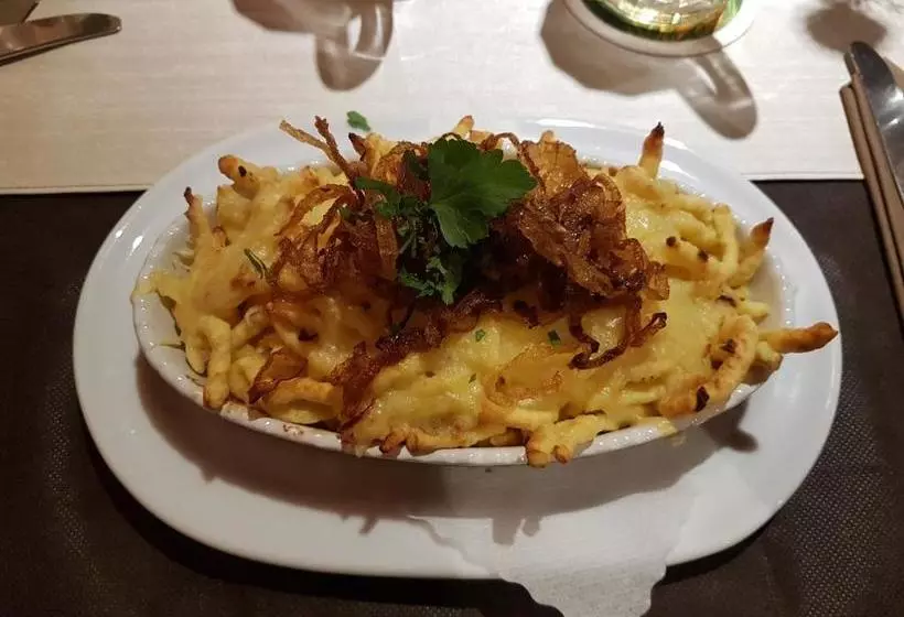 Отель Zur Waldbrücke