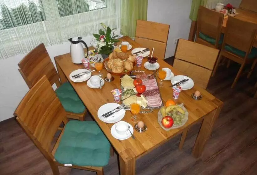 ペンション Gasthof Postkutsche