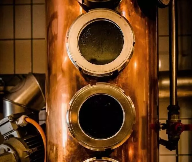 Пансион Weinhotel / Gasthaus Zur Sonne