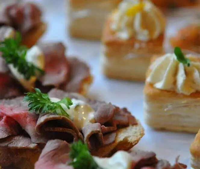 Пансион Weinhotel / Gasthaus Zur Sonne