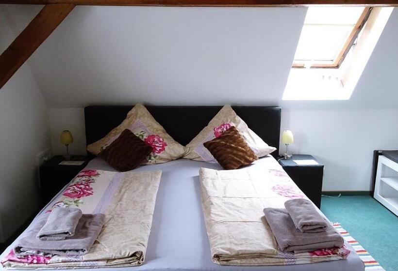 Alb Hotel Schalksburg