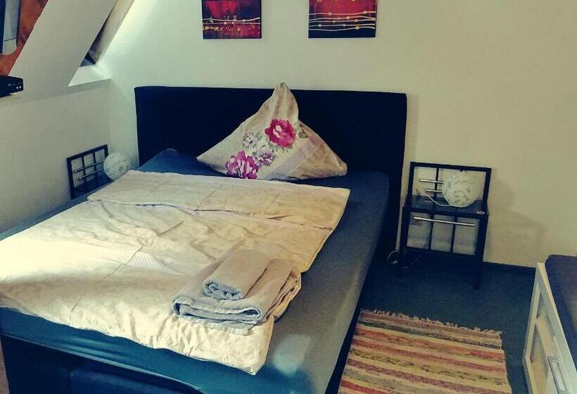 Alb Hotel Schalksburg