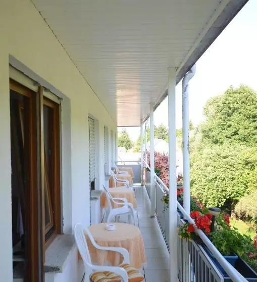 مبيت وإفطار Pension Burk