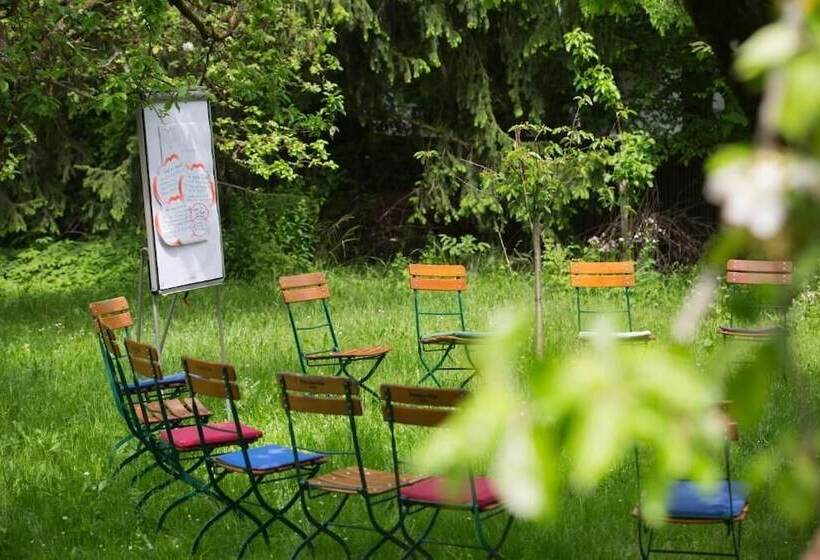 Hotel Alter Wirt Gmbh In Grünwald