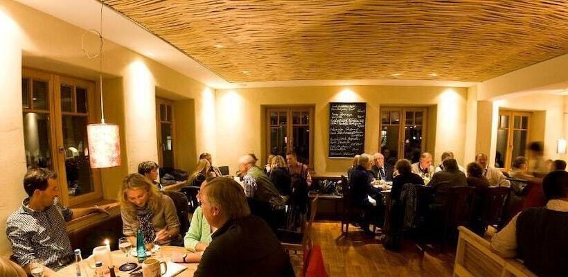 Hotel Alter Wirt Gmbh In Grünwald