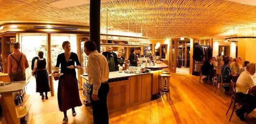 Отель Alter Wirt Gmbh In Grünwald