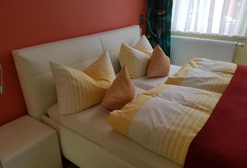 ホテル Am Kuhbogen