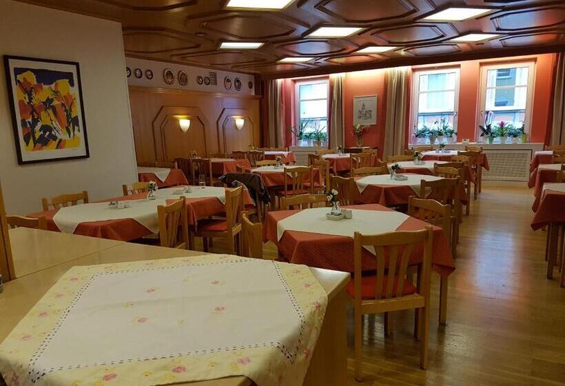 ホテル Am Kuhbogen