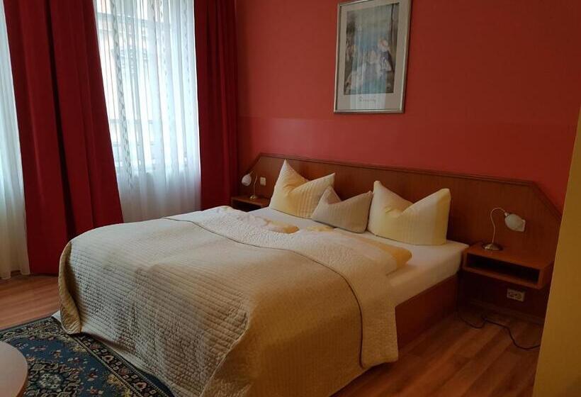 ホテル Am Kuhbogen