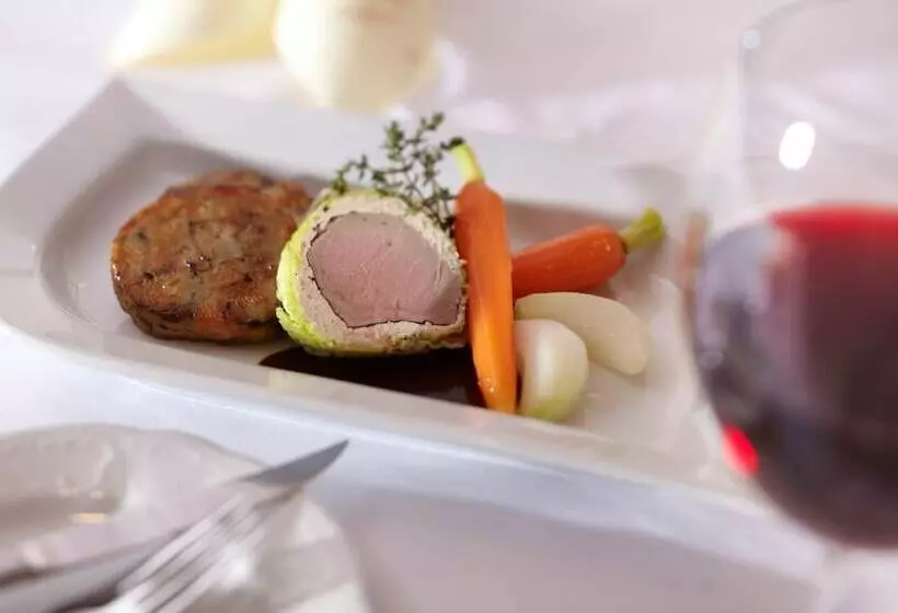 Hotelli Gasthof Zur Post