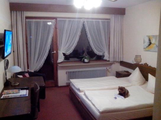 Hotel Haus Achtal - Garni