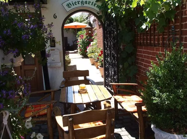 ホテル Landgasthaus Bonn