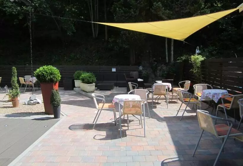 Отель Postkeller