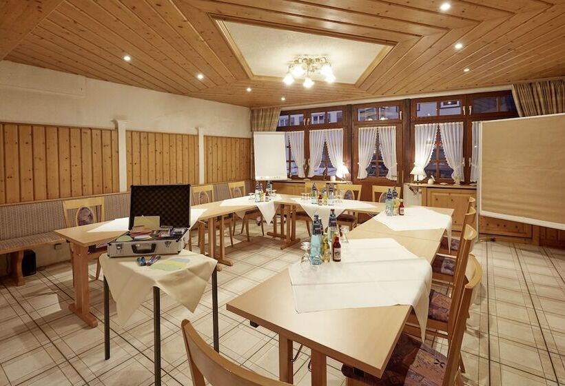 בית מלון כפרי Restaurant Lindenhof