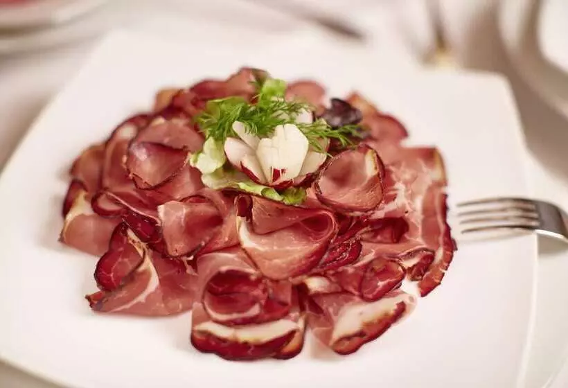 Отель Restaurant Lindenhof