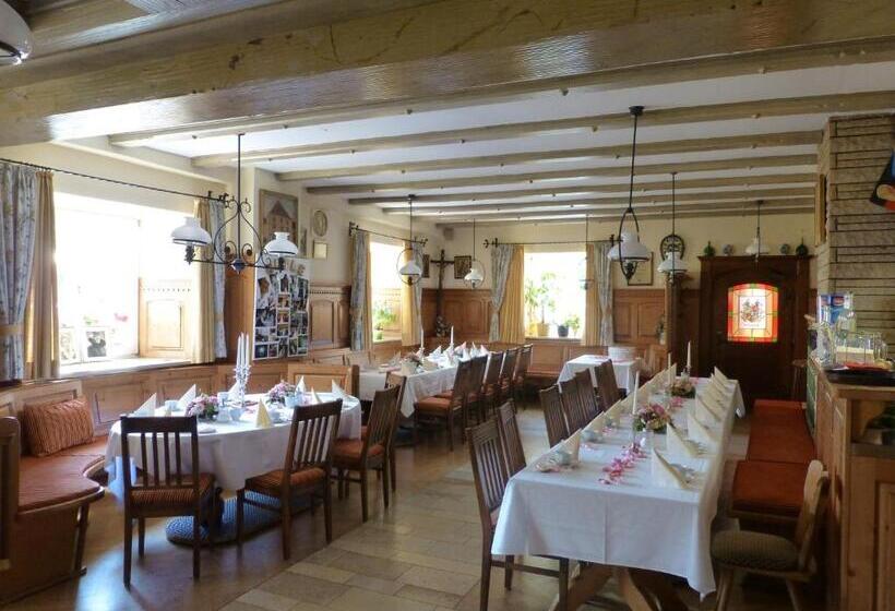 Hotel Schlosswirt Etting