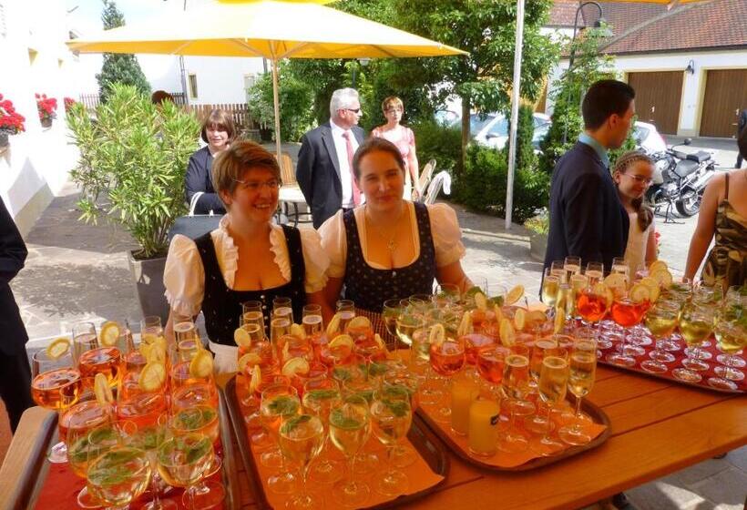 Hotel Schlosswirt Etting