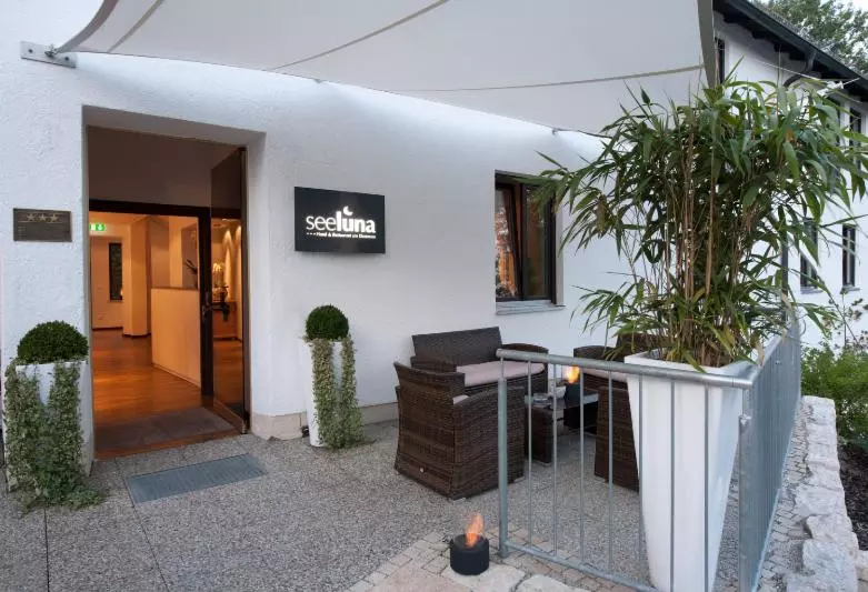 Отель Seeluna Am Klostersee