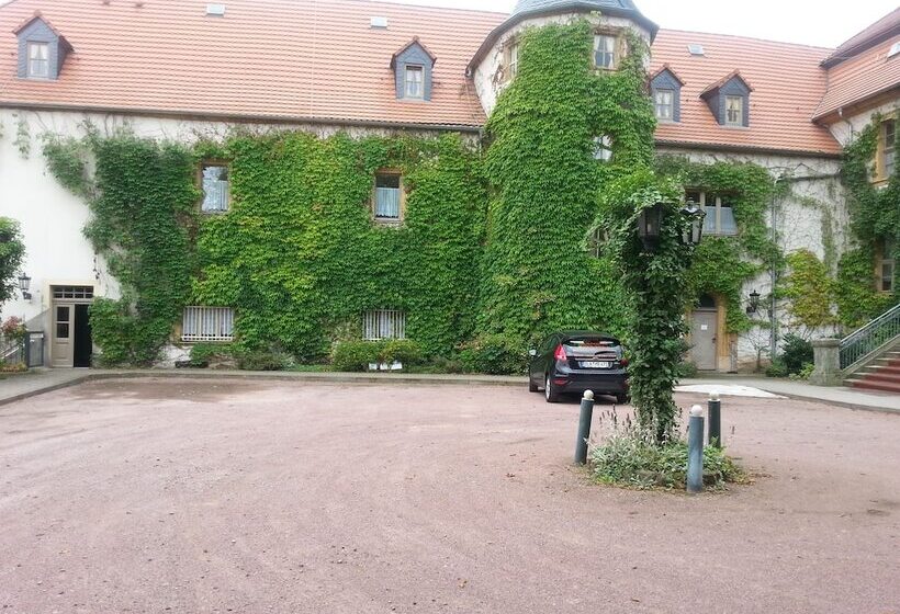 Hotelli Stadtschloß Hecklingen