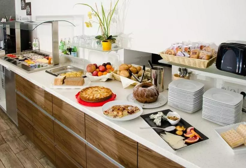 בית מלון כפרי Restaurant Taormina