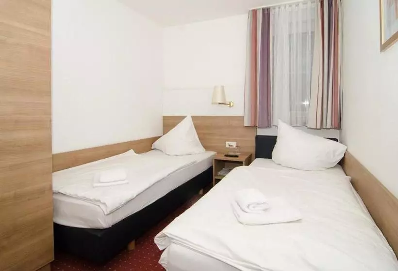 בית מלון כפרי Restaurant Taormina