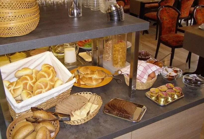 Отель Weisses Lamm