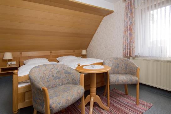 Отель Zur Linde