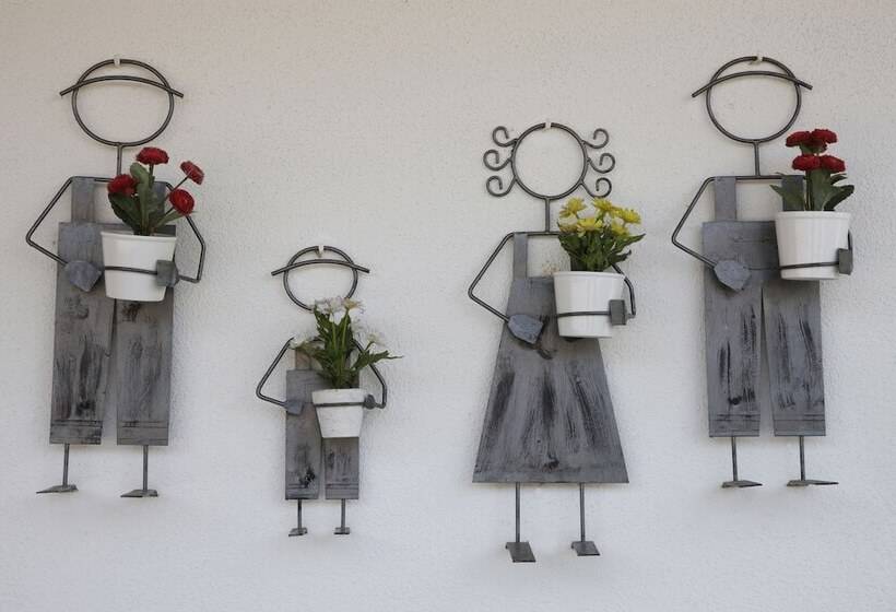 ペンション Die Krone Am Fluss   Landhotel Sindringen