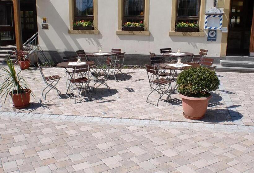 Pensão & Gästehaus Krone