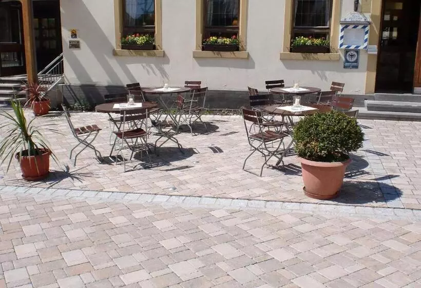 Пансион & Gästehaus Krone