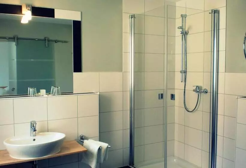 Пансион & Gästehaus Krone