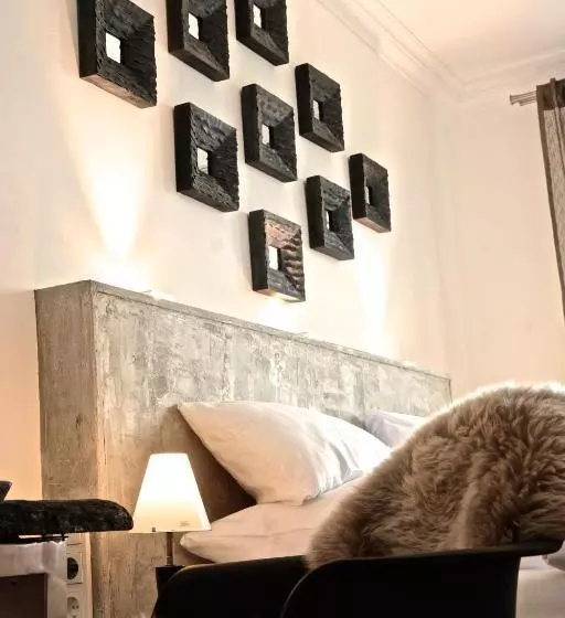 Villa Adelees Boutique