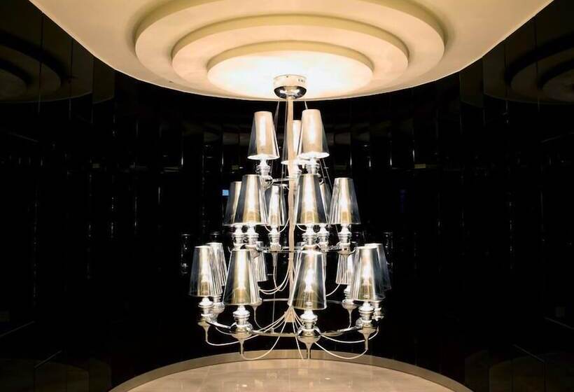 בית מלון כפרי Downtown