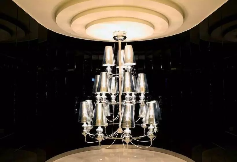 בית מלון כפרי Downtown