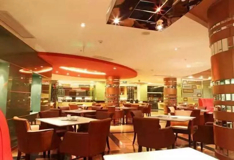 בית מלון כפרי Downtown