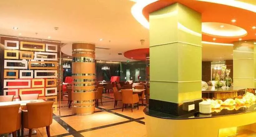 בית מלון כפרי Downtown