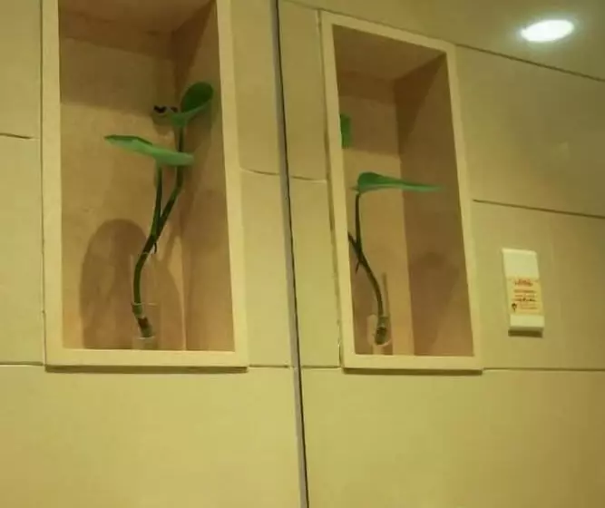 בית מלון כפרי Global Business