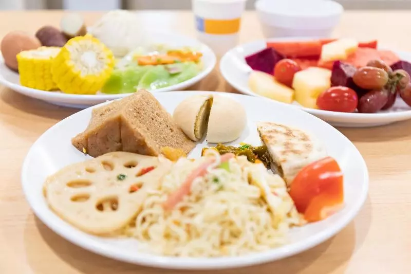 בית מלון כפרי Hanting Shenzhen Huaqiang Bei Metro Station