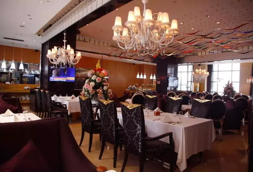 Отель Zhongshan Lighting Era