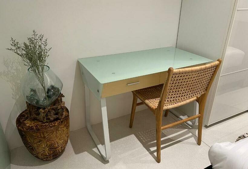 Aura Garden 2, Pool & Garden Villa, Choengmon 500m