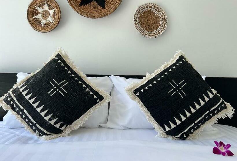 Aura Garden 2, Pool & Garden Villa, Choengmon 500m