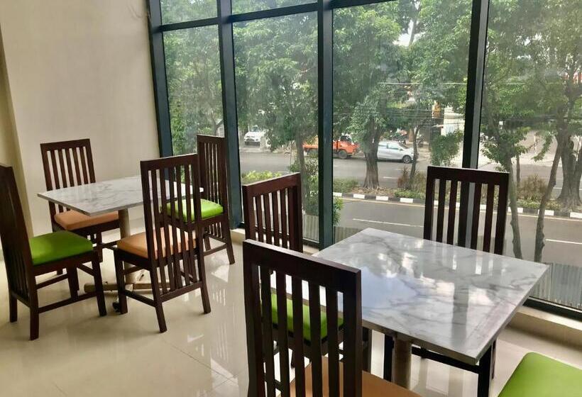 Agogo Downtown Hotel Surabaya