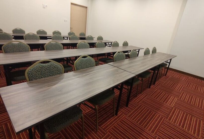 Agogo Downtown Hotel Surabaya